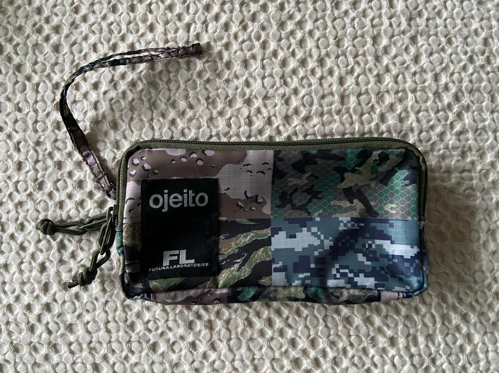 Ojeito Futura Laboratories camo etui pouch make-up, Ophalen of Verzenden, Zo goed als nieuw, Groen, Heer of Dame