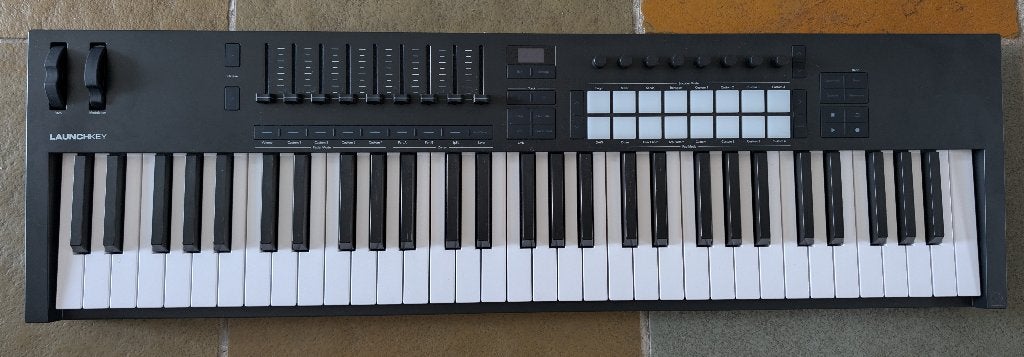 Novation Launchkey MK4 61, 61 toetsen, Zo goed als nieuw, Aanslaggevoelig, Ophalen