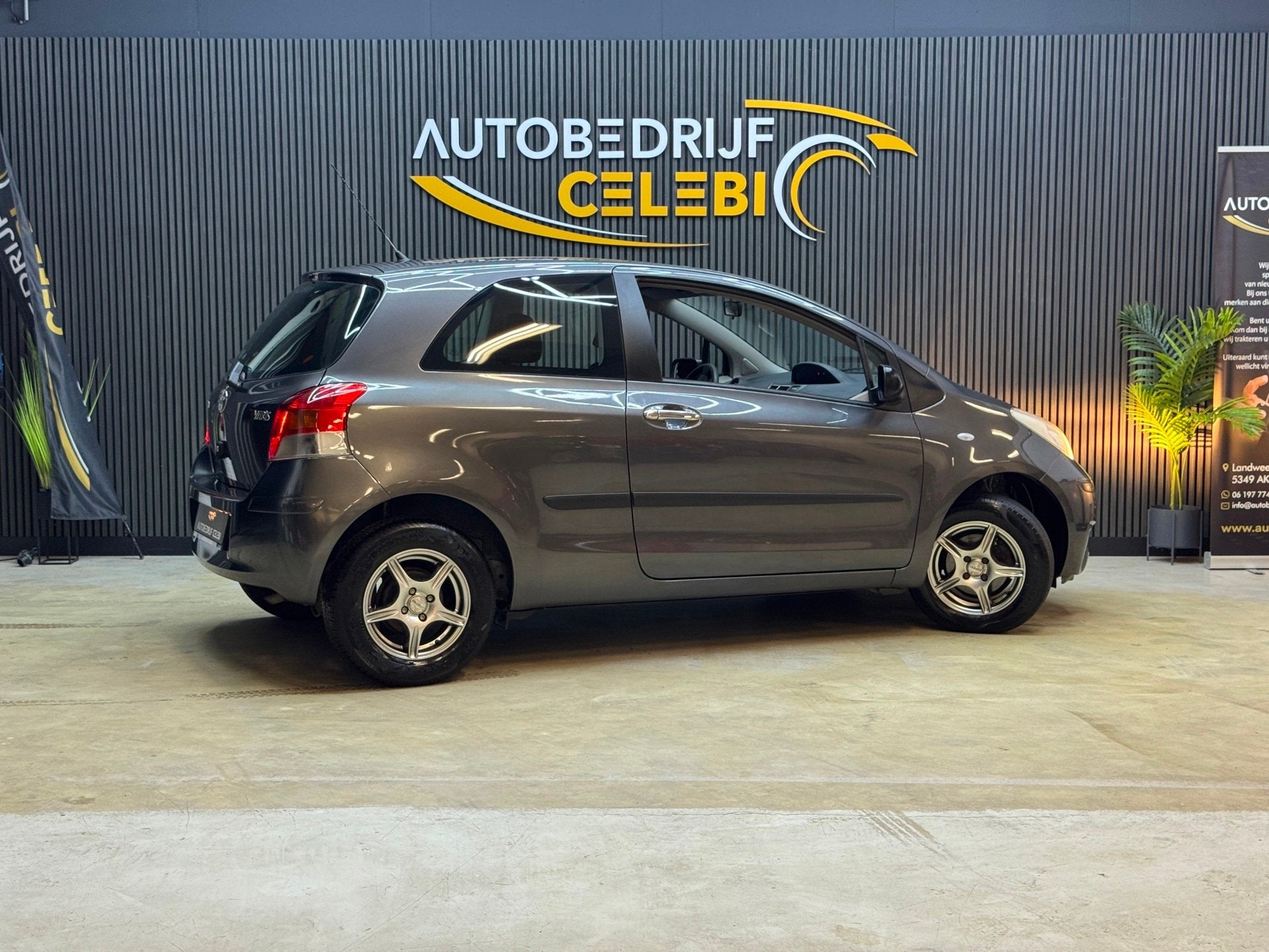 Toyota Yaris 1.0 VVTi 2009 GRIJS APK|NAP|LM14|ELEKTRRAMEN, Dealer onderhouden, Stof, Zwart, Origineel Nederlands