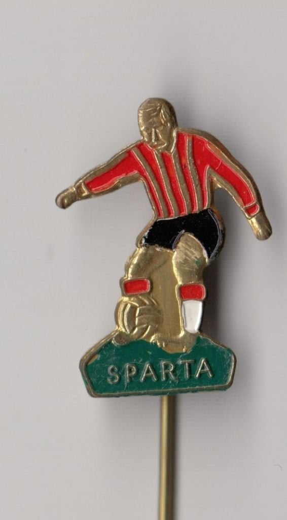 Voetbal Sparta Rotterdam koperkleurig speldje, Gebruikt, Niet vindbaar, Niet vindbaar, Speldje of Pin