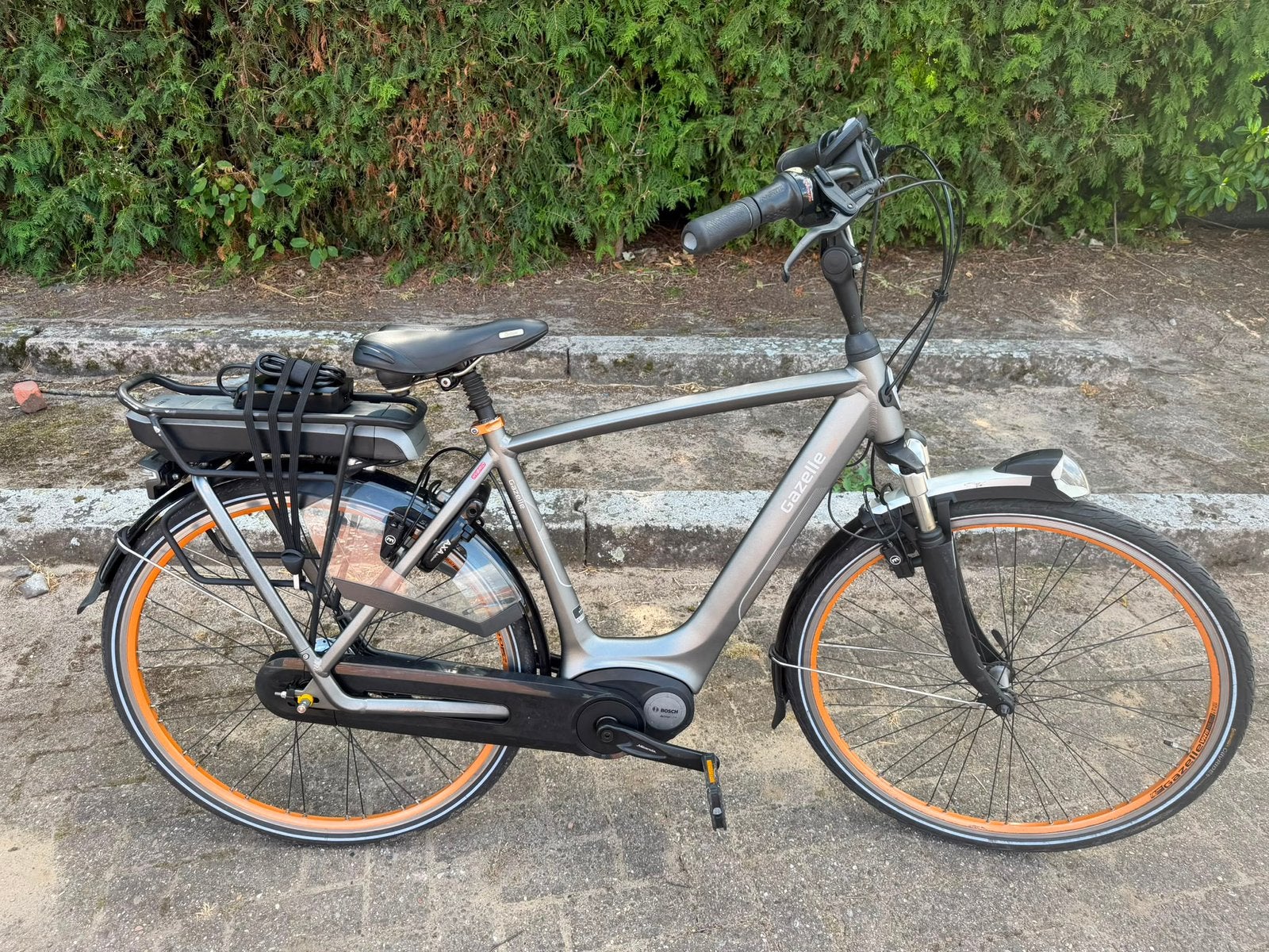 Electrische gazelle bosch middenmotor herenfiets, Fietsen en Brommers, Elektrische fietsen, Ophalen, Zo goed als nieuw, 51 tot 55 cm