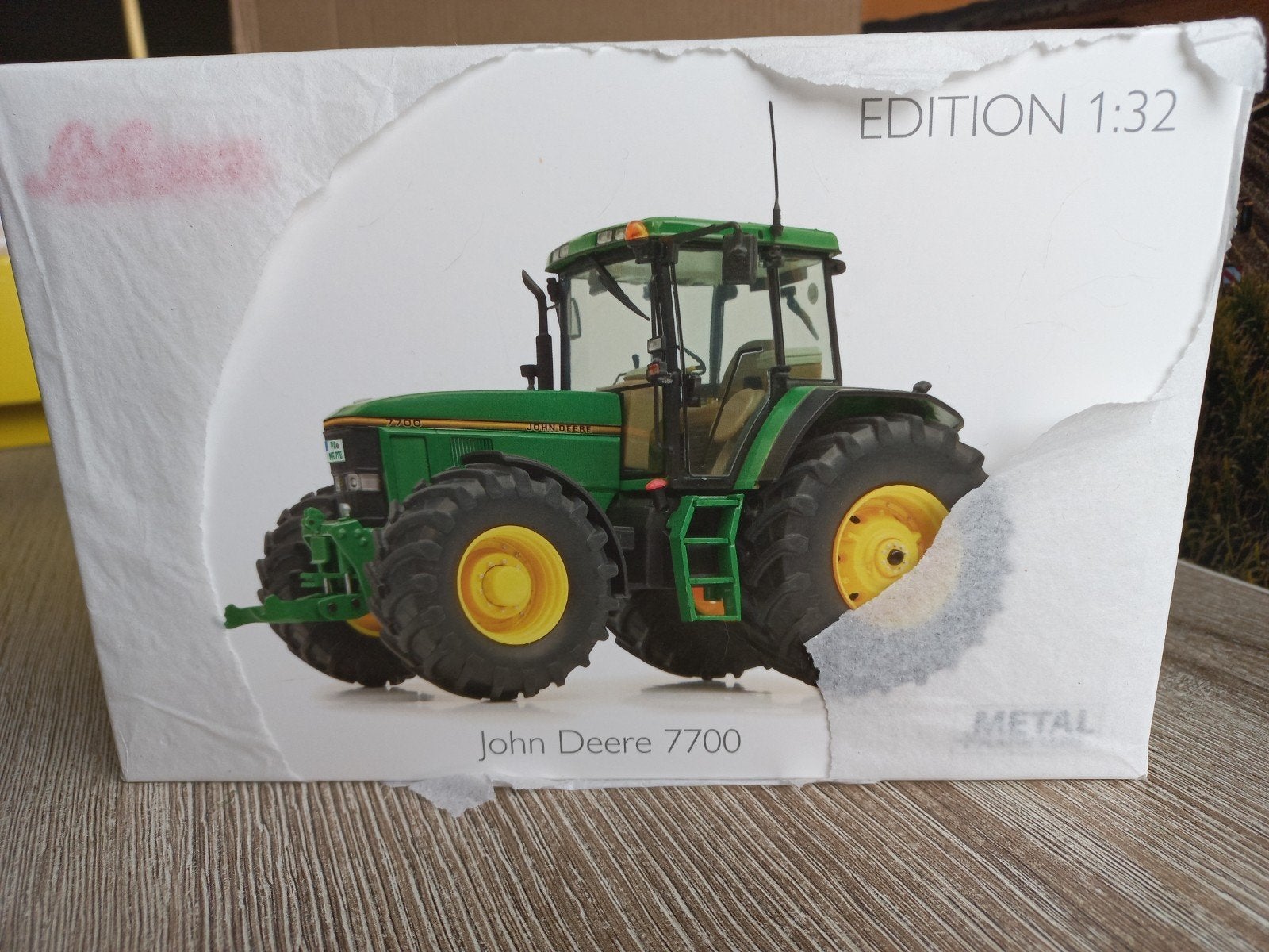 John Deere 7700 Schuco, Ophalen of Verzenden, Nieuw, Tractor of Landbouw, Schuco