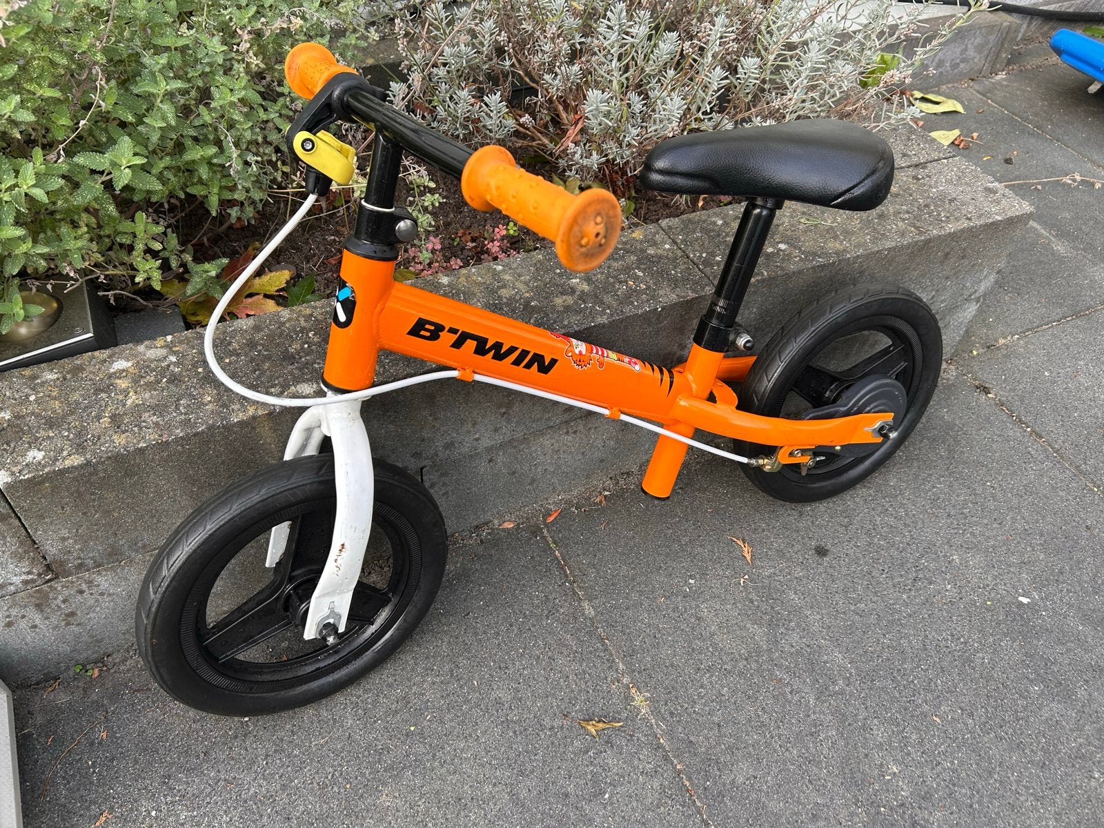 B'TWIN loopfiets oranje - Zo goed als nieuw