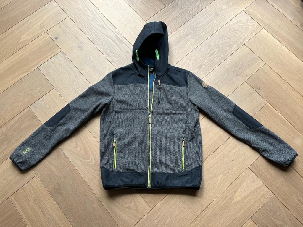 Killtec softshelll jas maat 176, Kinderen en Baby's, Kinderkleding | Maat 176, Ophalen of Verzenden, Zo goed als nieuw, Jongen