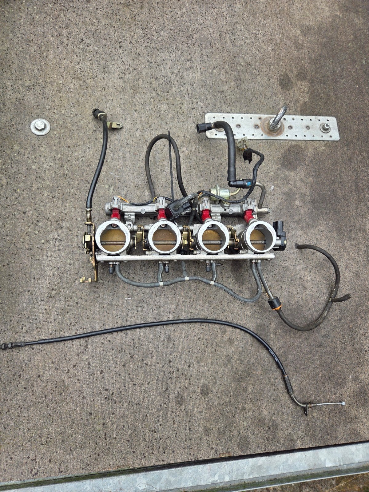 Gasklephuis Suzuki gsxr 750 srad injectie, Ophalen of Verzenden, Gebruikt