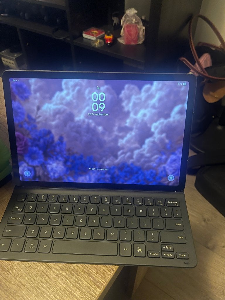 Samsung Galaxy Tab S10 FE 128GB + Keyboardhoes, Computers en Software, Android Tablets, Ophalen, Tab 10s FE, 11 inch, Zo goed als nieuw