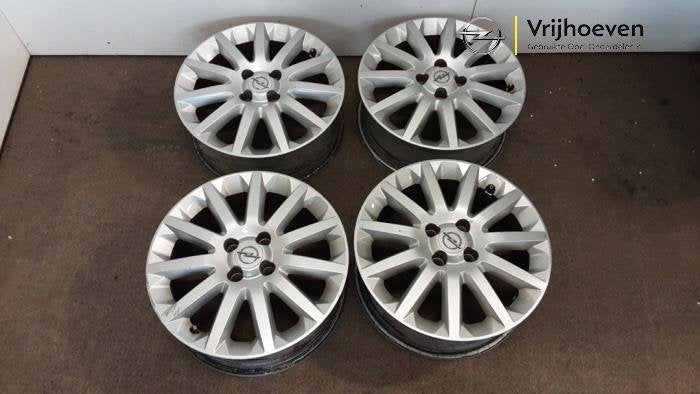 Velgen set van een Opel Tigra (Tigra 05-), Gebruikt, -, -, Ophalen of Verzenden