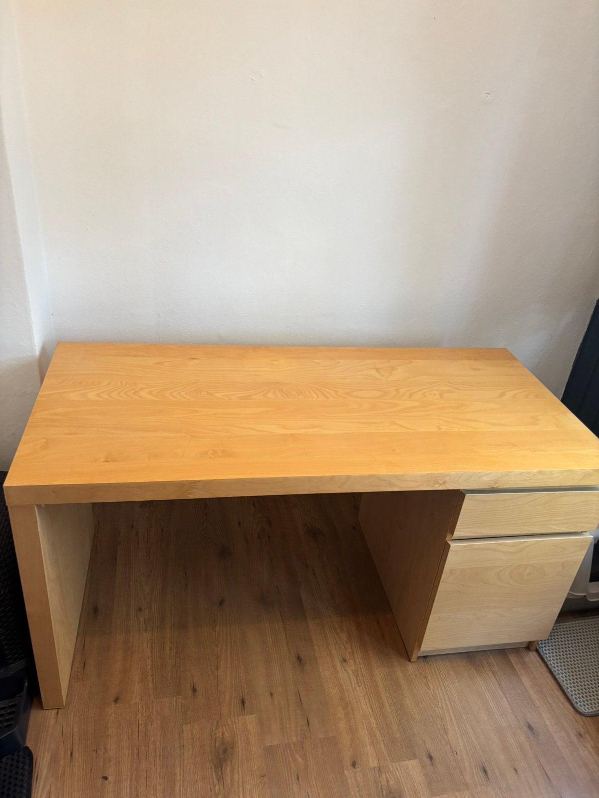 Gratis bureau, Ophalen, Gebruikt
