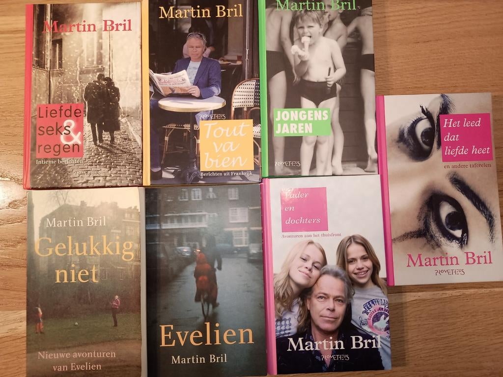 7 boeken van Martin Bril:, Ophalen of Verzenden, Gelezen