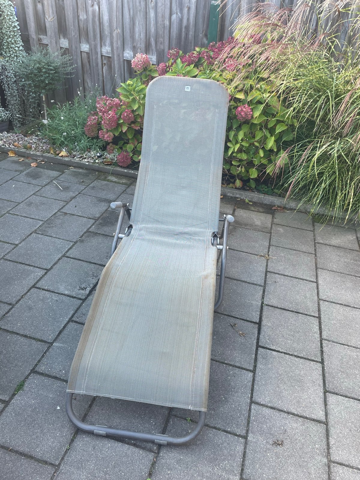 2 ligstoelen gratis af te halen, Ophalen, Gebruikt, Metaal, Inklapbaar