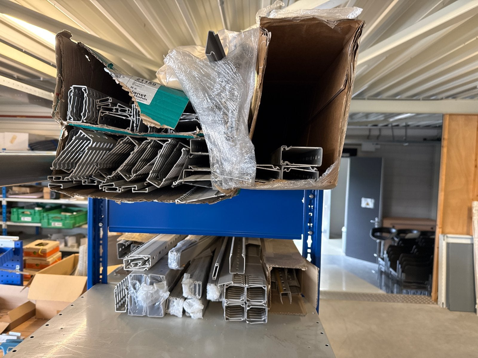 Diverse soorten Hager Tehalit PVC Kabelgoot grijs, Ophalen, Nieuw, Hager, Overige typen