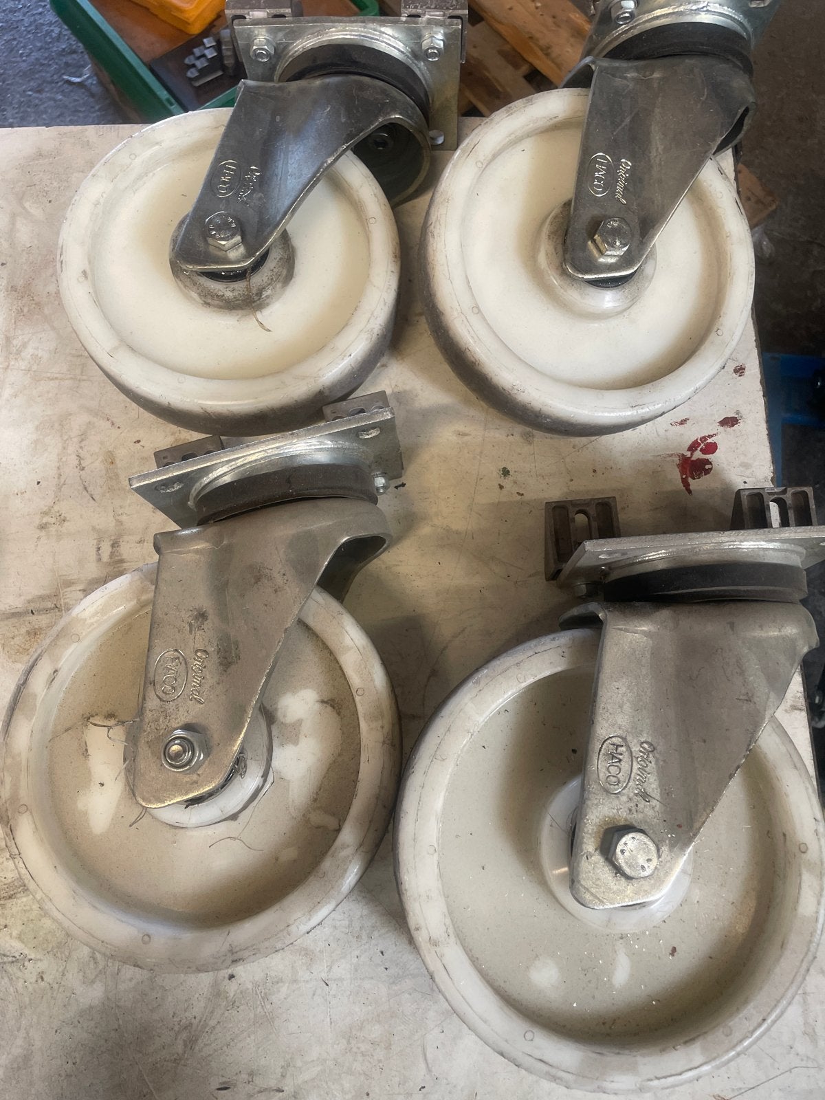4 Haco 200 mm gelagerde zwenkwielen met polyamide band, Doe-het-zelf en Verbouw, Gereedschap | Handgereedschap, Ophalen, Gebruikt