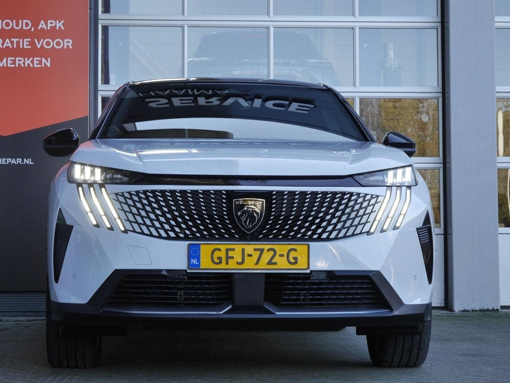 Peugeot 3008 1.2 Hybrid 136 GT | Stoel en stuurverwarming |, Auto's, Peugeot, 145 pk, Gebruikt, Euro 6, 1199 cc