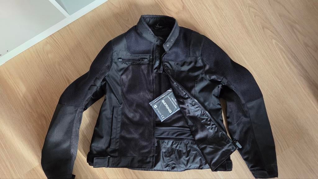 Nieuwe Bering Lady Malibu doorwaaijas - Zwart, textiel, Nieuw met kaartje, Jas | textiel, Dames, Ophalen of Verzenden