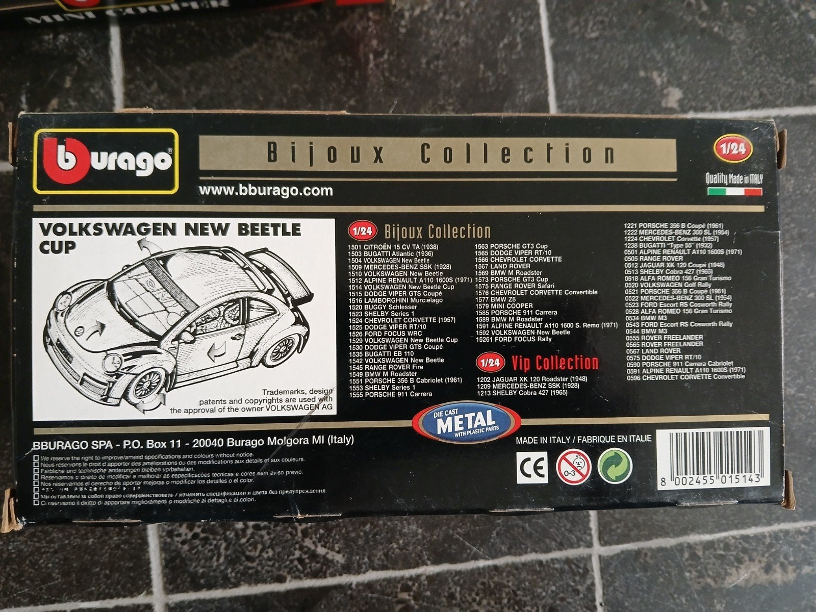 Burago Volkswagen New Beetle Cup Bijoux Collection 1/24, Hobby en Vrije tijd, Ophalen, Nieuw, Auto