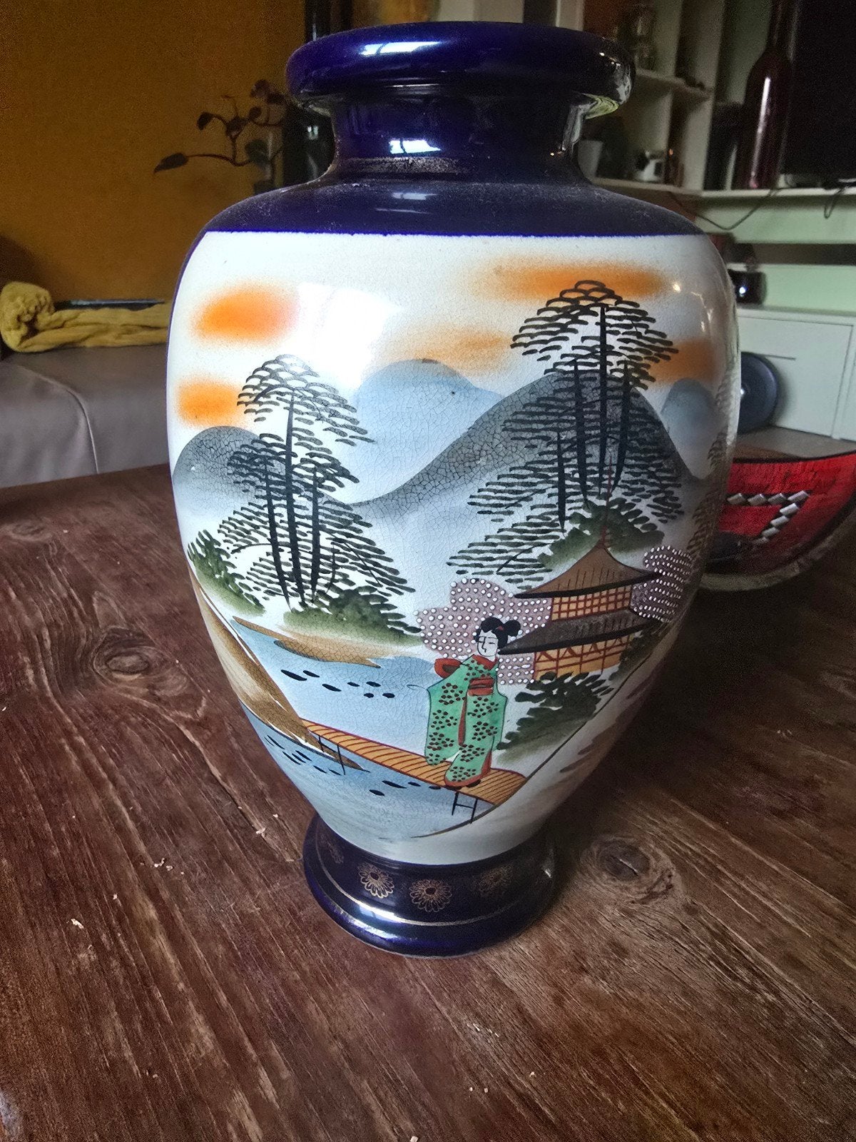 Mooie Chinese vaas, Ophalen