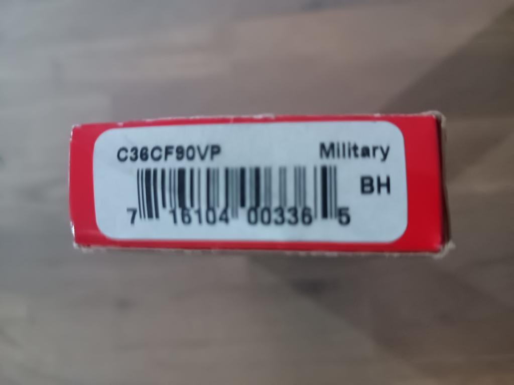 Spyderco Military Carbon fiber s90v C36CF90VP, Verzamelen, Militaria | Algemeen, Ophalen of Verzenden, Landmacht, Amerika, Mes of Dolk