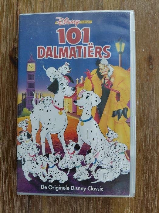 VHS videoband 101 Dalmatiërs van Disney, Tekenfilm, Alle leeftijden, Zo goed als nieuw, Ophalen of Verzenden