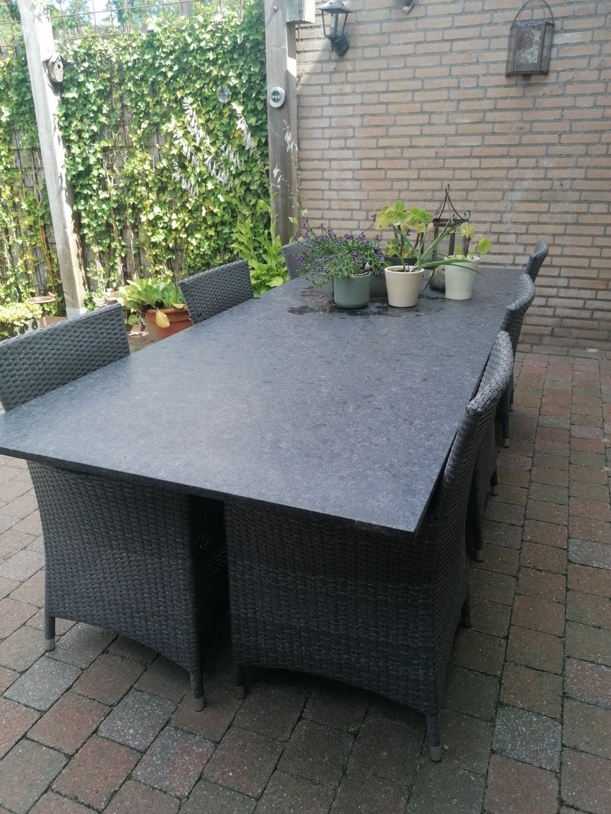Mooie tuinset, Ophalen