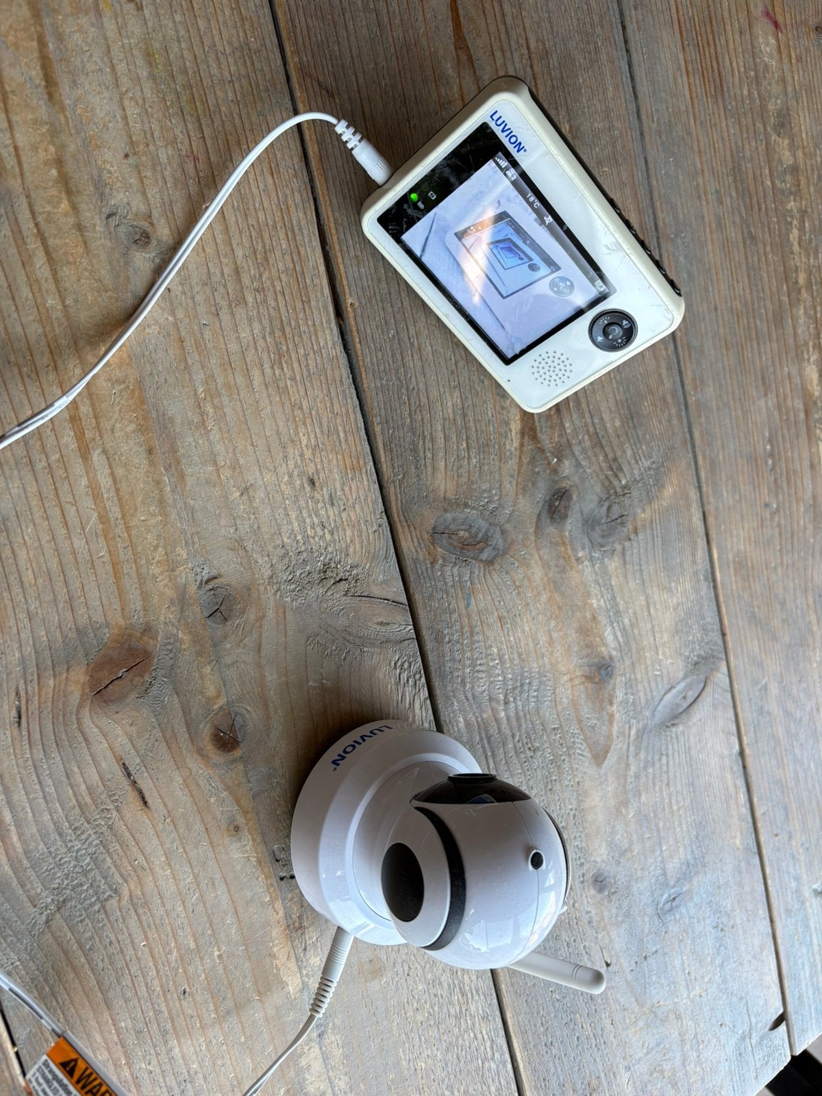 Luvion babyfoon met camera, Ophalen of Verzenden, Gebruikt, Camera
