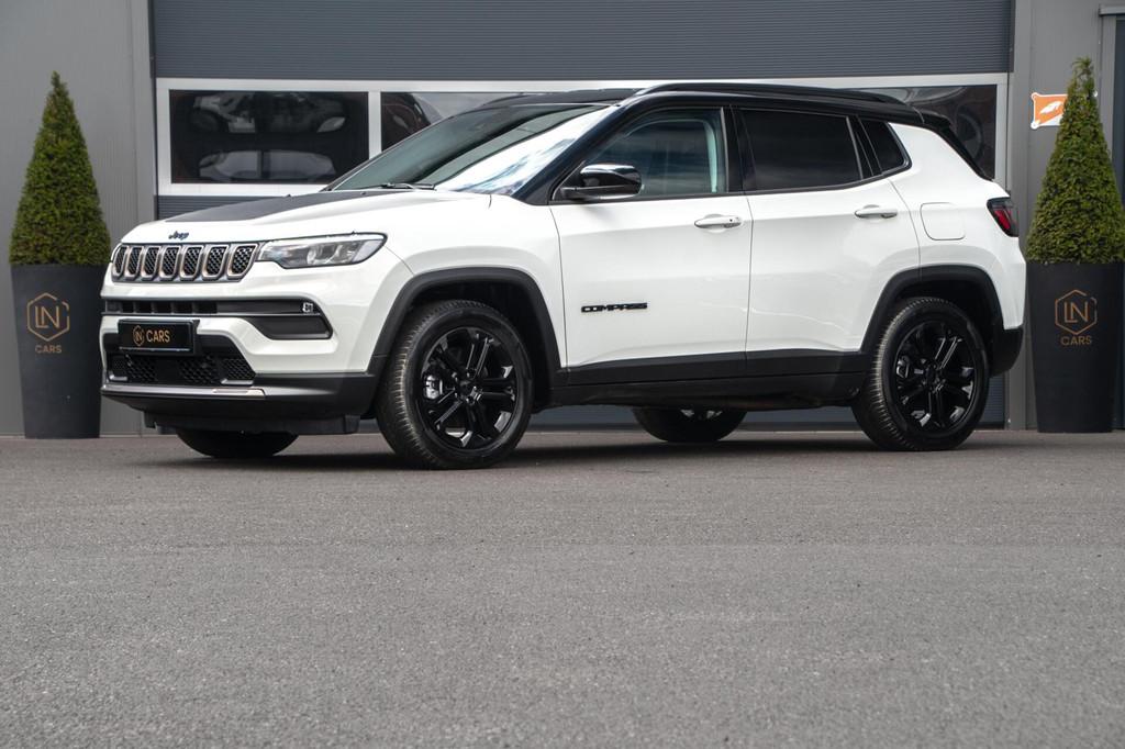 Jeep Compass 4xe 240 Plug-in Hybrid Limited 4WD, Gebruikt, Zwart, 4 cilinders, Leder en Stof