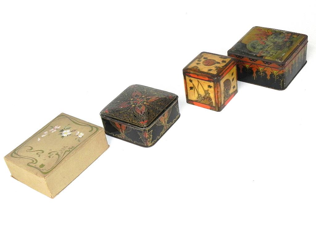 3 blikken+ 1 doos Art Nouveau / Jugendstil, Ophalen of Verzenden, Gebruikt, Overige, Overige merken