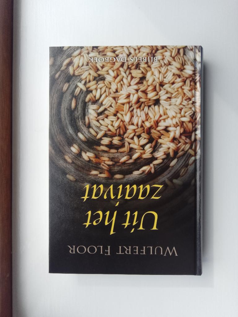 Uit het zaaivat (Bijbels dagboek) - Wulfert Floor, Boeken, Christendom | Protestants, Ophalen of Verzenden, Zo goed als nieuw