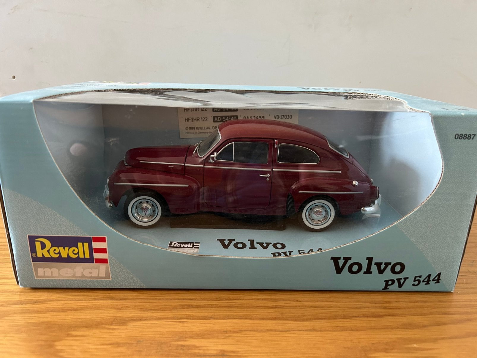 Volvo PV544 katterug Revell 1:18., Ophalen of Verzenden, Nieuw, Auto, Revell