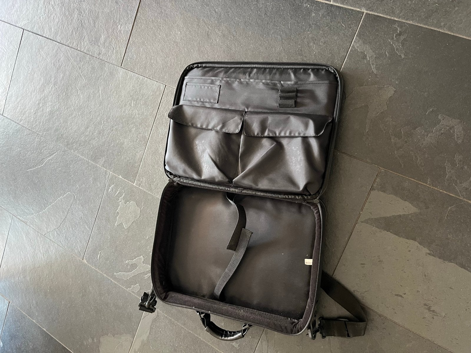 Laptoptas Case Logic - Zwart, Gebruikt, Gevoerd laptopvak, 15 inch, Aktetas
