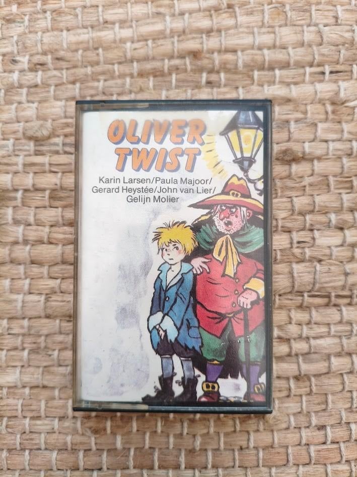 Oliver Twist cassette bandje, Gebruikt, Kinderen en Jeugd, 1 bandje, Ophalen of Verzenden