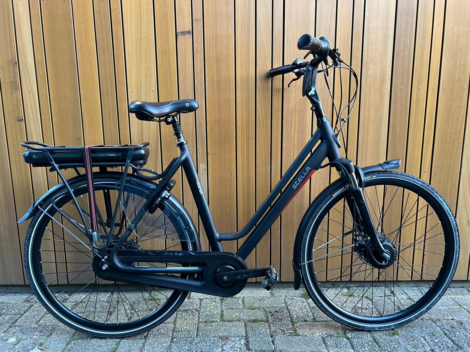 Stella Vicenza Elektrische fiets/Sterke motor/600wh, Fietsen en Brommers, 51 tot 55 cm, Ophalen of Verzenden, Zo goed als nieuw