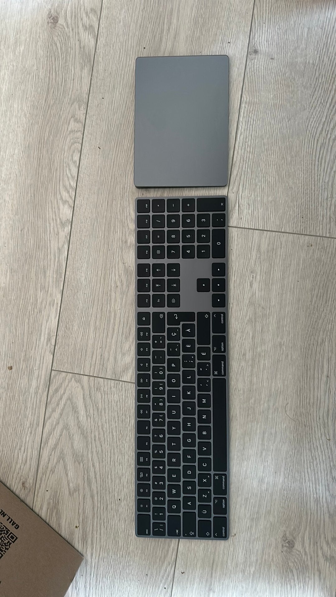 Apple Magic Keyboard + Magic Trackpad – Space Gray, Computers en Software, Ophalen, Zo goed als nieuw