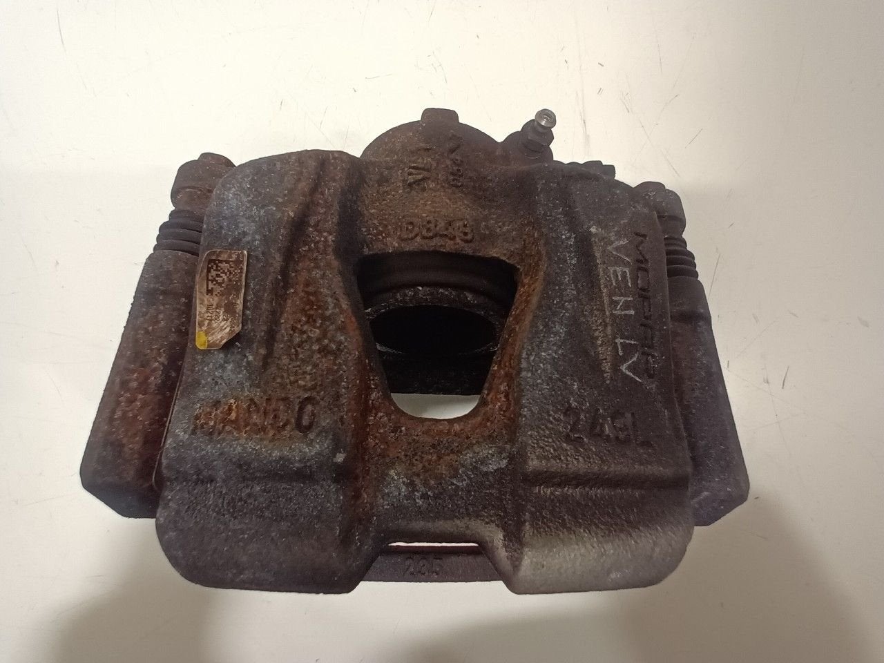 Remklauw links voor Fiat 500X, Onderdelen@venauto.nl, Van der Ven Autorecycling B.V., Gebruikt, Ettenseweg 76, 4706 PB Roosendaal, The Netherlands
