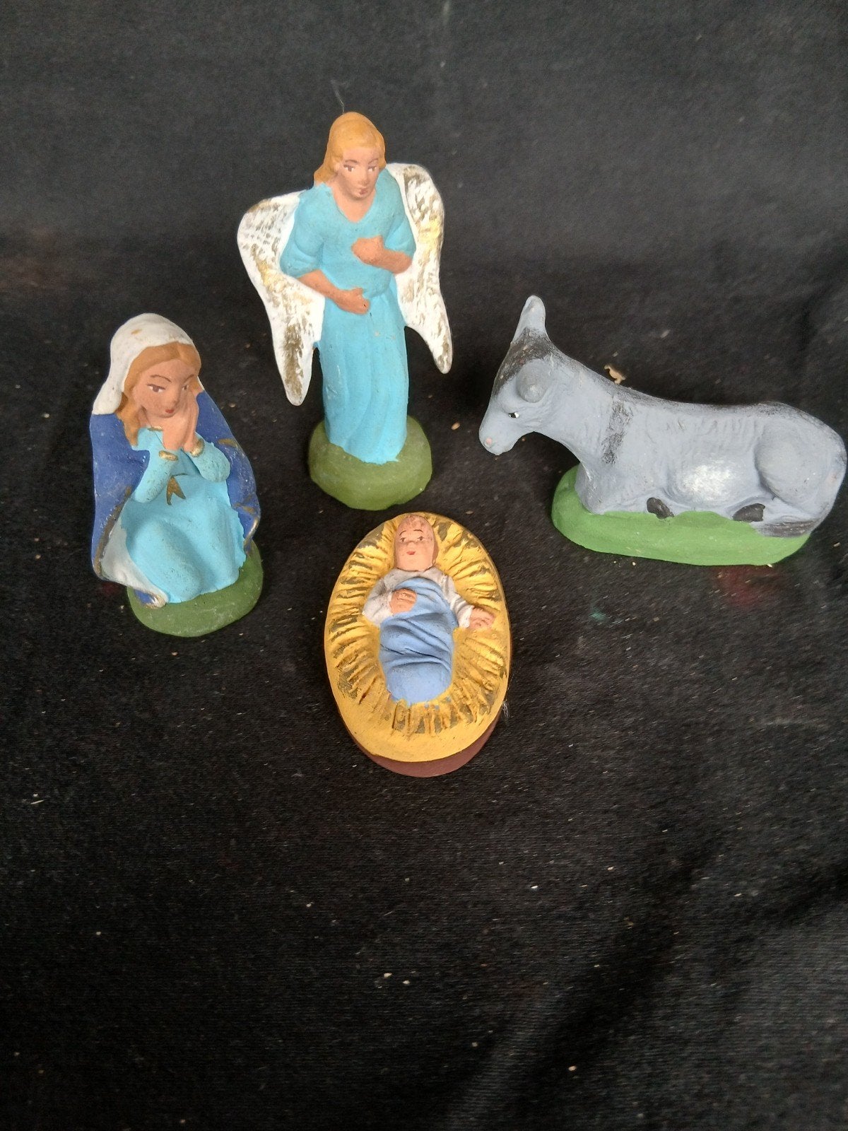 Kerststalbeeldjes: Maria, Engel, Jezus en Ezel - Handgemaakt, Ophalen of Verzenden, Gebruikt, Beeld(je), Christendom | Katholiek