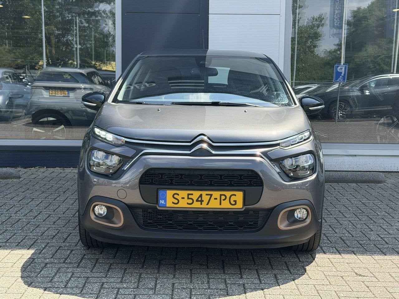 Citroen C3 1.2 PureTech C-Series | Apple CarPlay | Android A, Auto's, Voorwielaandrijving, Euro 6, 1199 cc, 49 €/maand