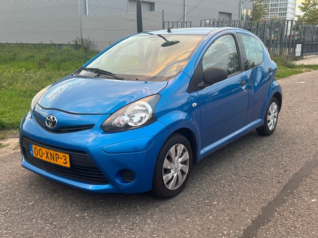 Toyota Aygo 1.0 VVT-i Comfort| EXPORT OF HANDEL, Voorwielaandrijving, Euro 5, Stof, Gebruikt