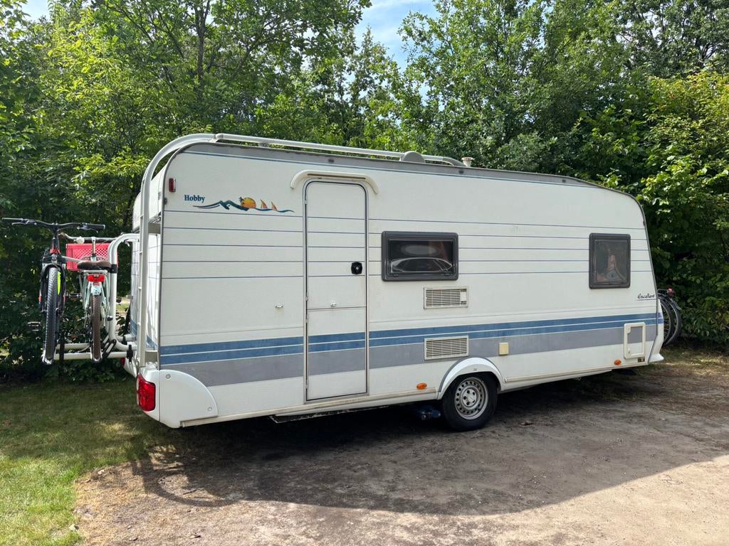Hobby de Luxe 500 KMFE - 2001, Hobby, Koelkast, Treinzit, Particulier