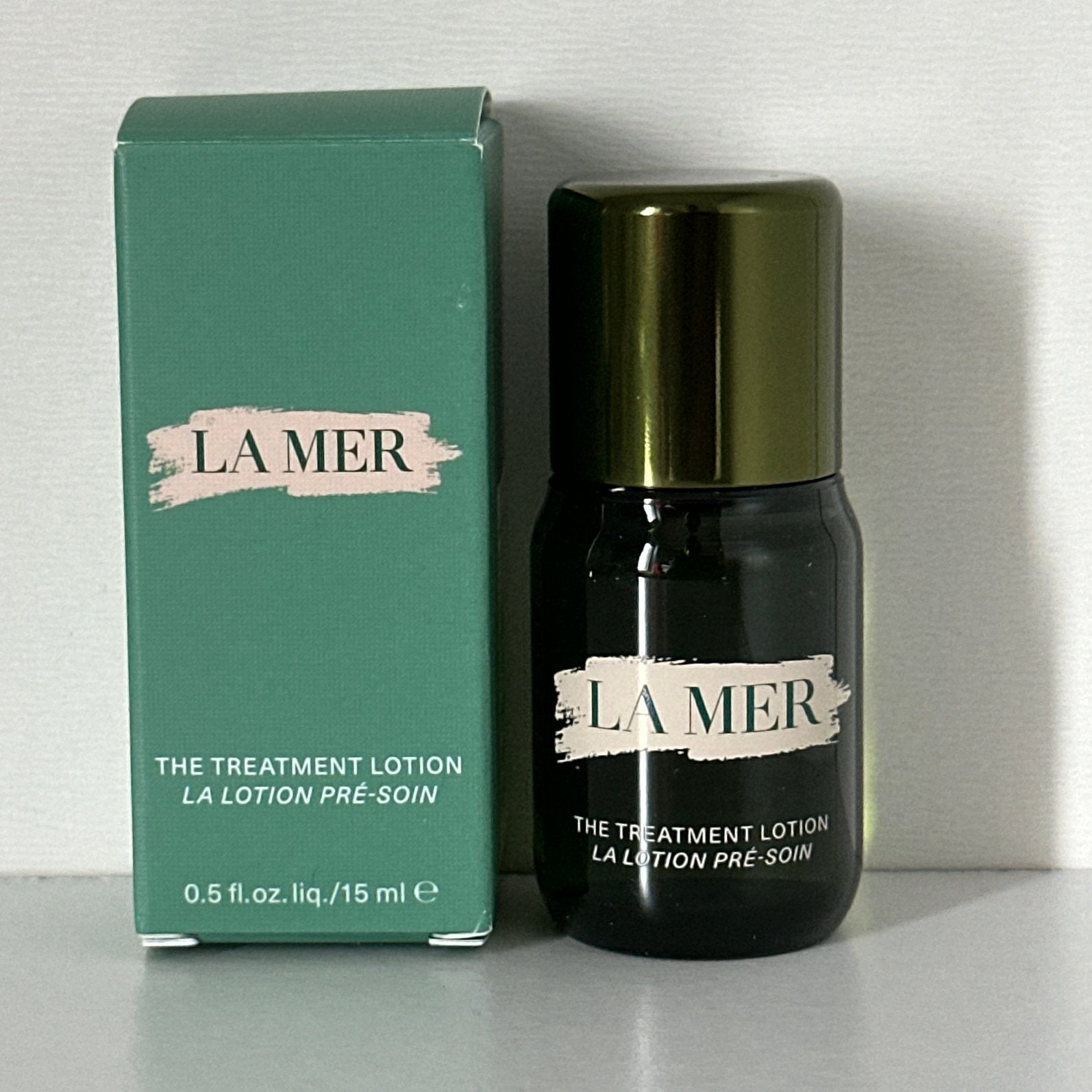 La Mer the Treatment Lotion 15 ml, Sieraden, Tassen en Uiterlijk, Ophalen of Verzenden, Nieuw, Gehele gezicht, Verzorging