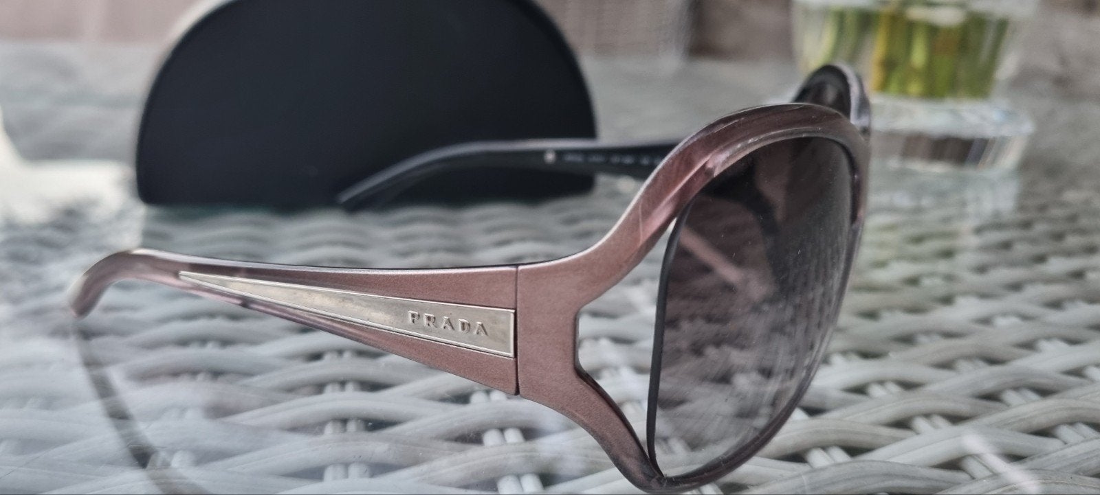 Prada Vintage Zonnebril - Perfecte Staat, Origineel, Zonnebril, Prada, Zwart, Ophalen of Verzenden