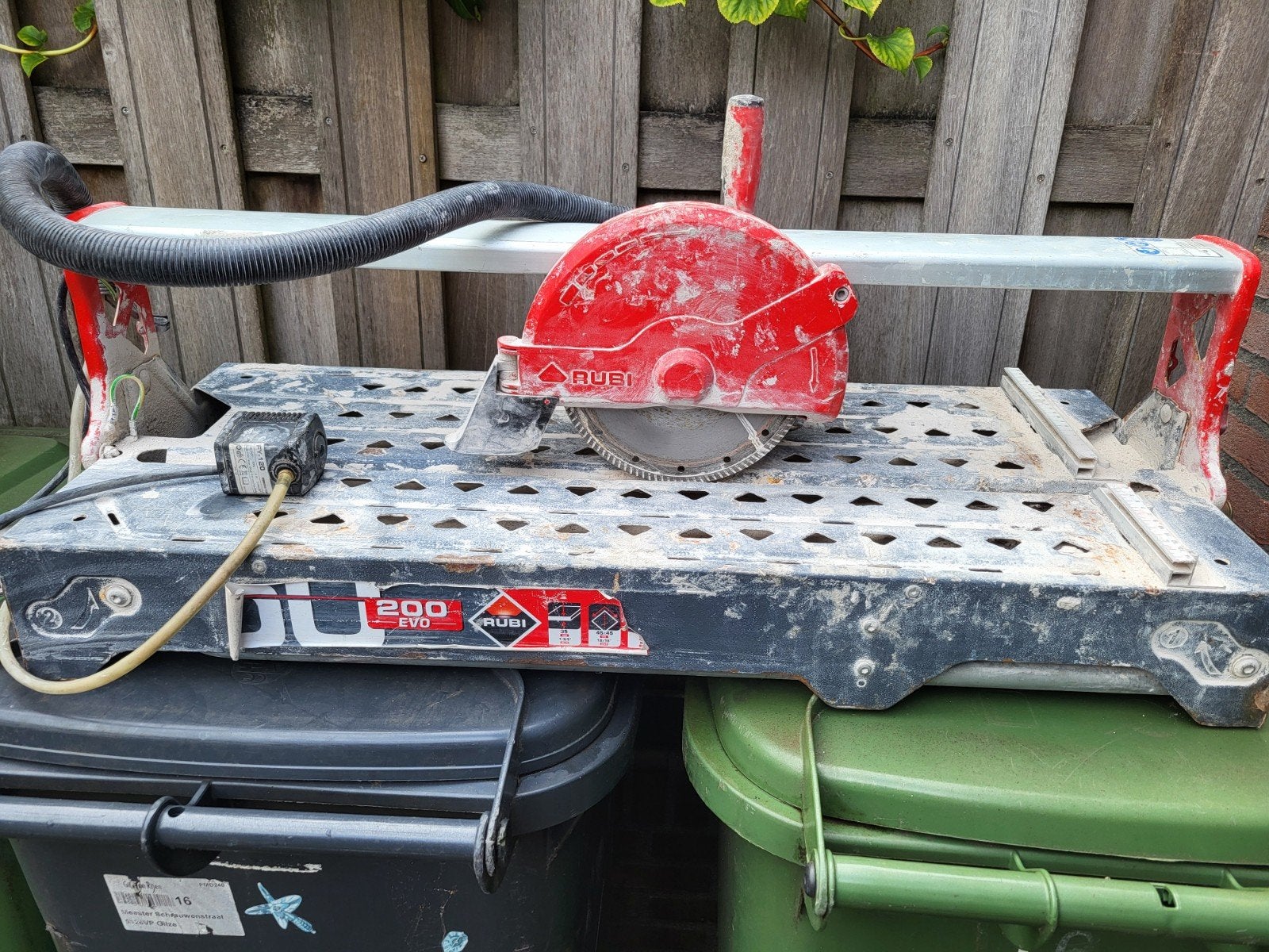 Rubi 200 EVO Tegelzaag - Werkt Perfect, Ophalen, Gebruikt, Overige typen, Rubi