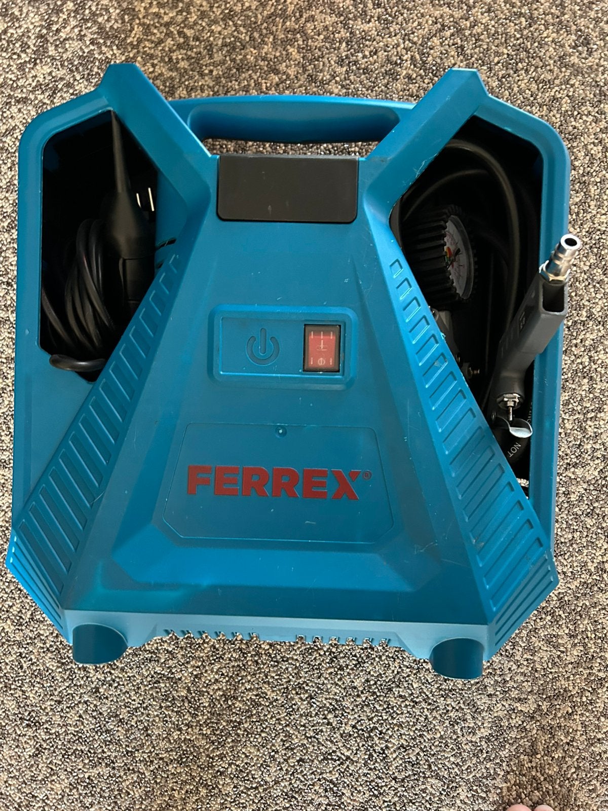 Ferrex Draagbare Compressor, Ophalen, Zo goed als nieuw