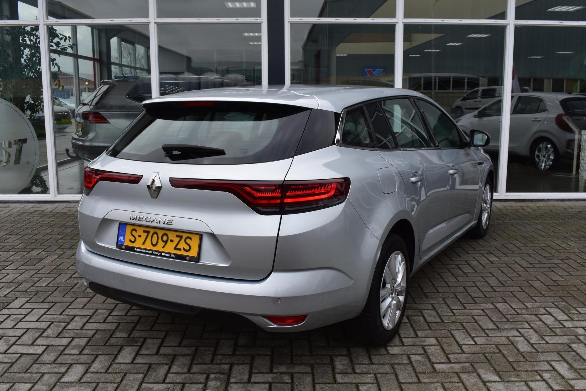 Renault Megane Estate 1.3 TCe 140 Equilibre|Navi|Cruise|PDC|, Auto's, Voorwielaandrijving, Gebruikt, Euro 6, 4 cilinders