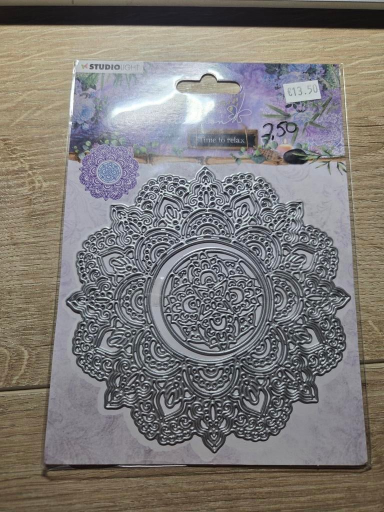 mal Studiolight mandala, Hobby en Vrije tijd, Kaarten | Zelf maken, Ophalen of Verzenden, Nieuw, Overige thema's, Pons of Mal