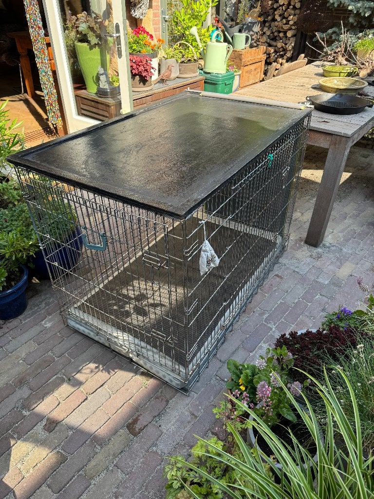 hondenbench voor grote hond met matras en houten deksel, Ophalen, Gebruikt