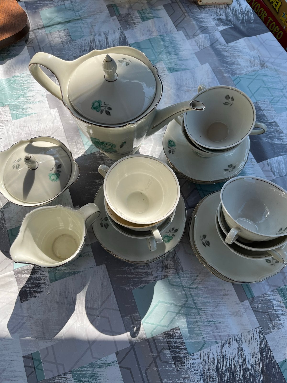 Vintage Bavaria theeservies met roosdecoratie, Ophalen