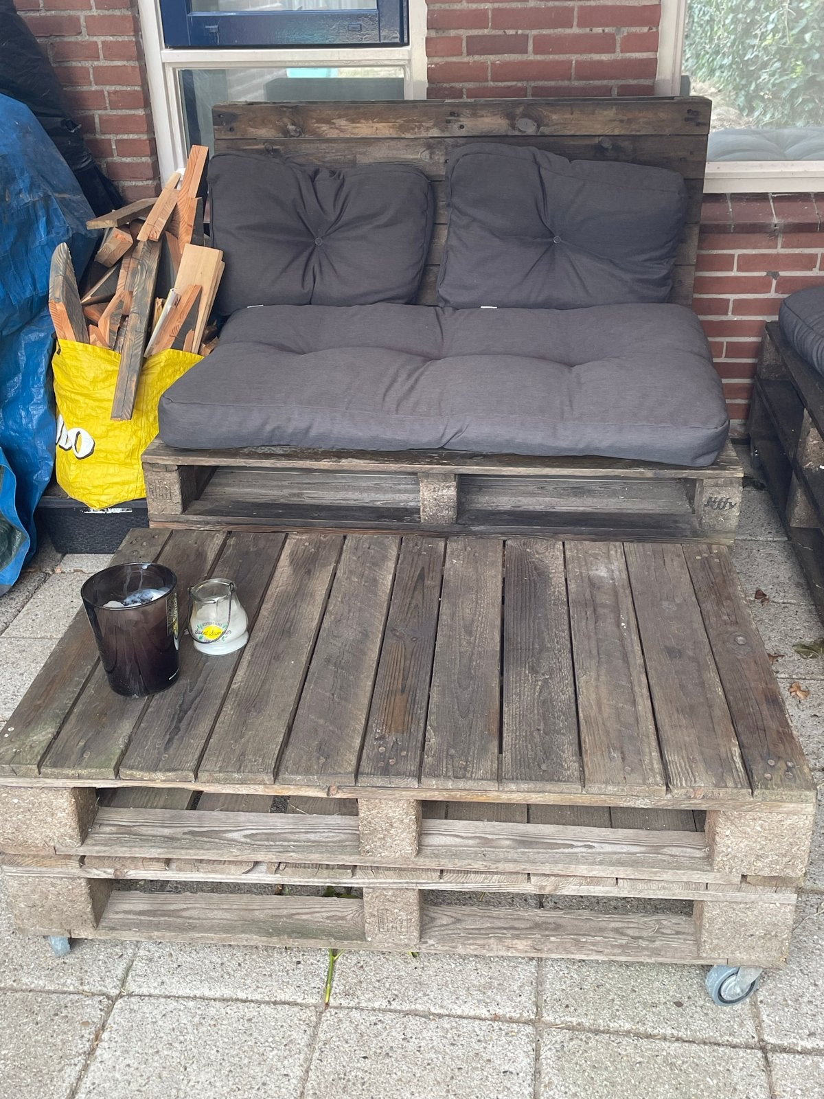 2x Pallet Loungeset met Kussens en Bijzettafel, Gebruikt, Loungeset, Bank, Hout