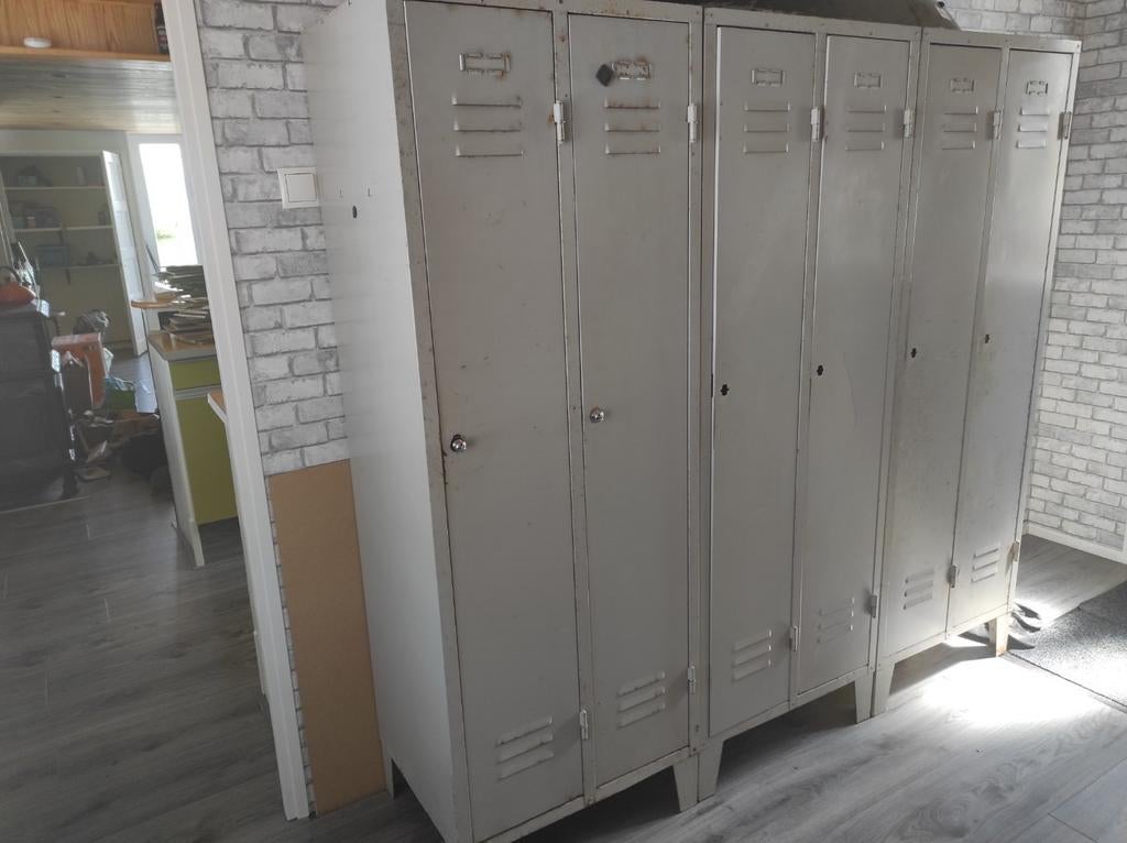 Metalen lockers, 3 stuks, 6 deuren, 180x50x63 cm, Ophalen, Gebruikt, Industrieel