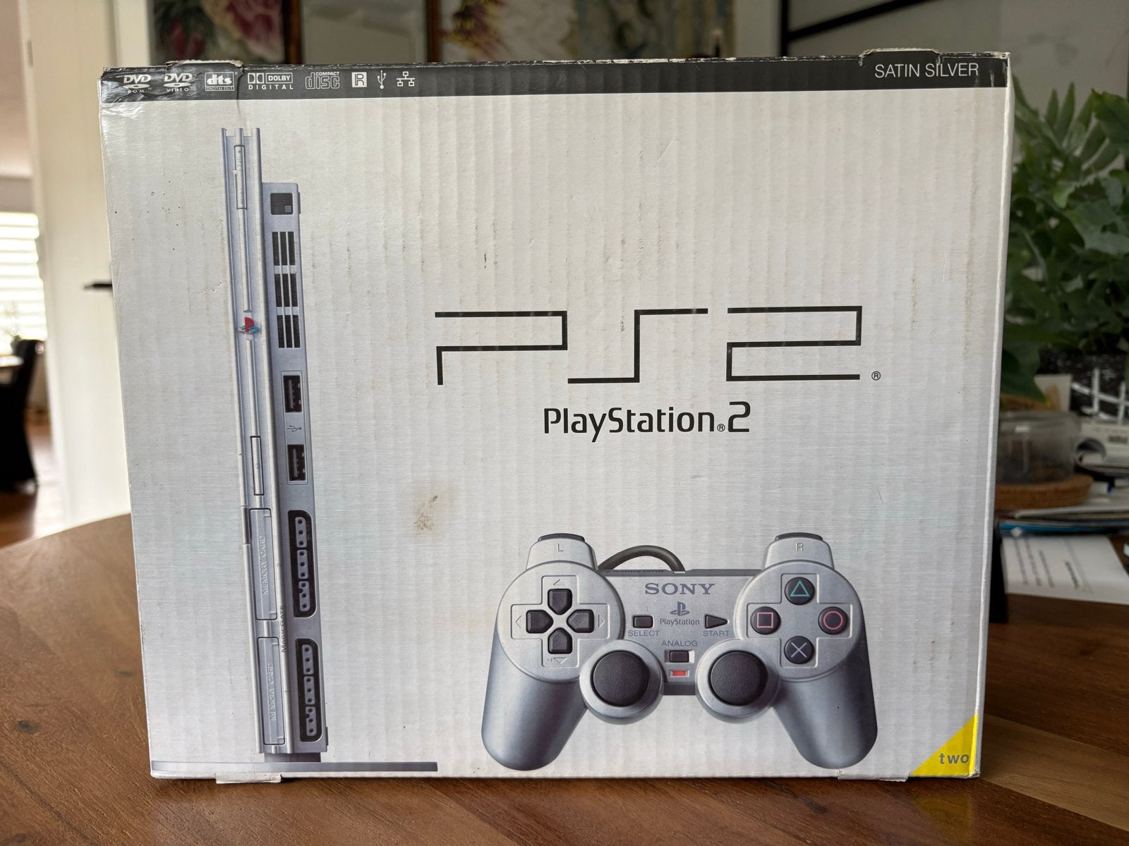 Sony PlayStation 2 Slim (Satin Silver) met controller, Spelcomputers en Games, Spelcomputers | Sony PlayStation 2, Ophalen, Met 2 controllers