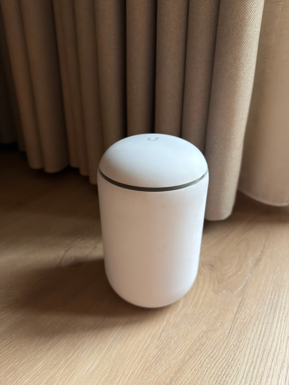 Ubiquiti UniFi Dream Machine - wifi router, Ophalen of Verzenden, Zo goed als nieuw