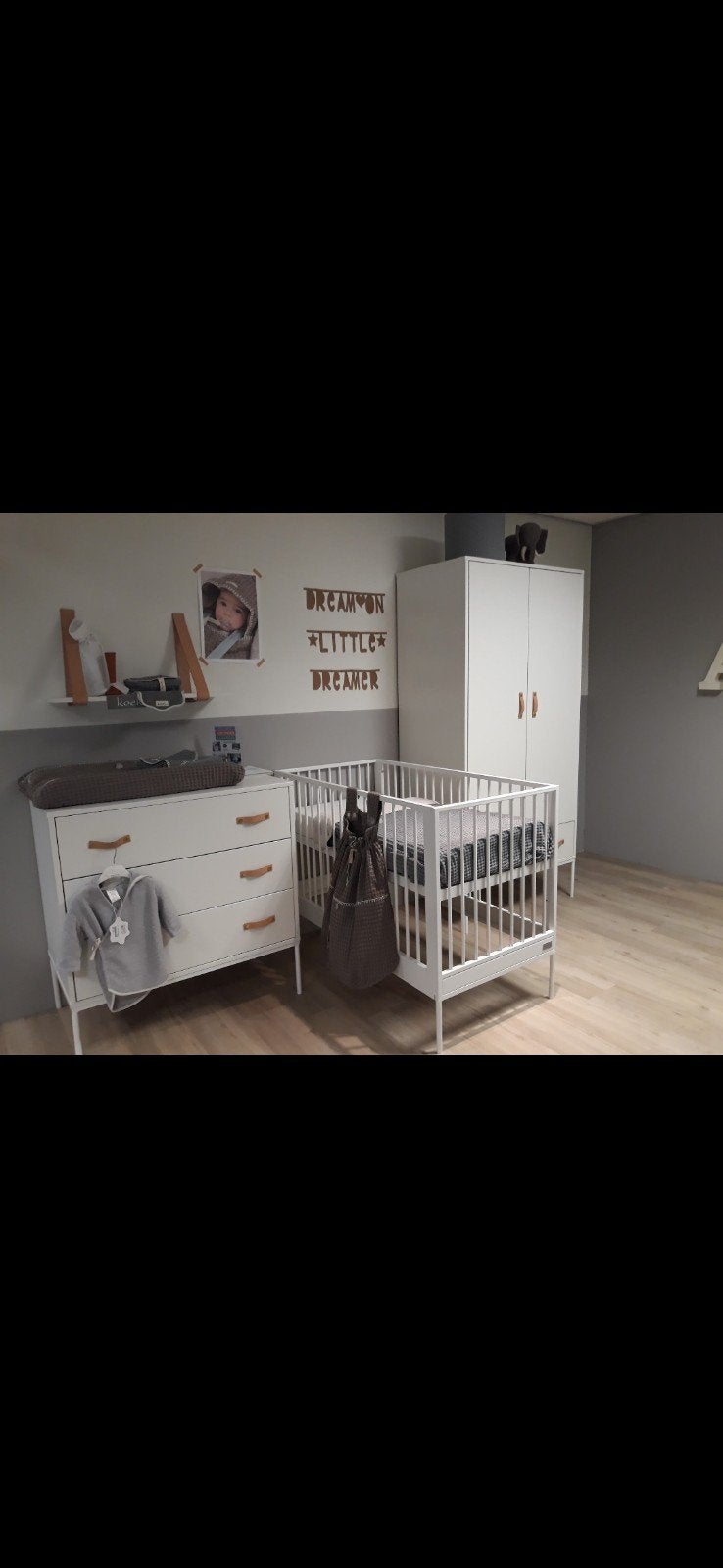 Coming kids bliss complete babykamer: kast, commode en ledik, Ophalen, Gebruikt, Jongetje of Meisje